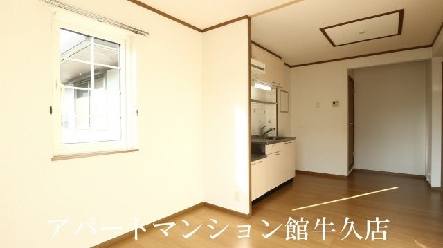 パストラーレＢの居間・リビング