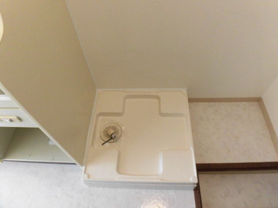 【設備】 | ダイドーメゾン上新庄 | 洗濯機置き場です