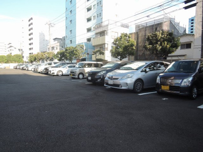 【駐車場】 | 神奈川芙蓉ハイツ | 平置き駐車場です。