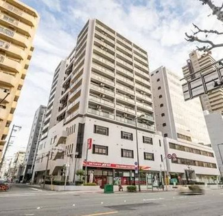 【外観】 | 地下鉄谷町線「天神橋筋六丁目」駅徒歩5分！
阪急千里線「天神橋筋六丁目」駅徒歩5分！