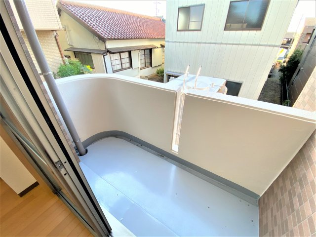 クレール新知のバルコニー