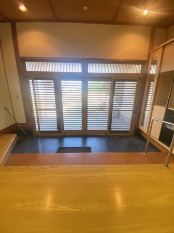 都城市庄内町の中古一戸建の玄関