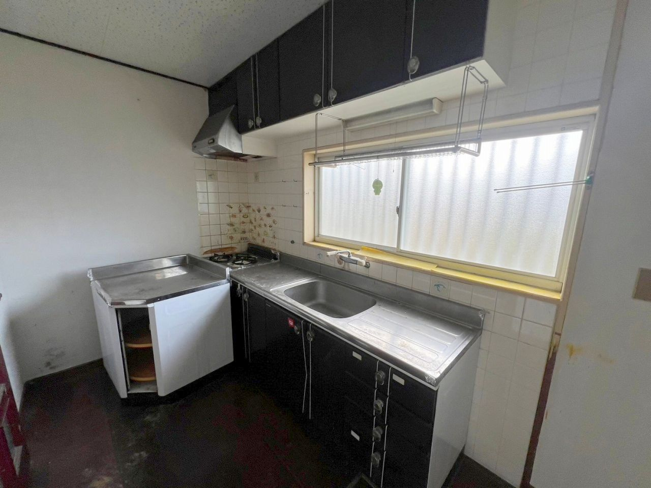 和歌山市田尻・中古戸建・112758のキッチン