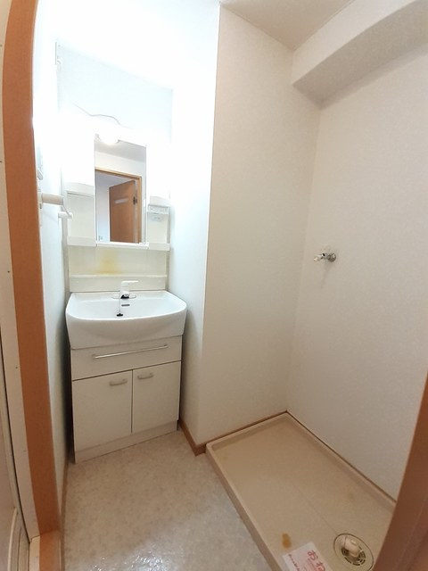 ヴィラ　ルミノーソ　Ａの洗面所