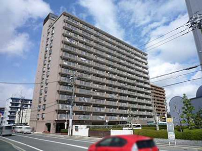 【外観】 | パストラルハイム宇品 | 【2021年9月リノベーション工事完成 !】
間取図では分からない広さや明るさ，資料には
記載されていない情報があります。
ぜひ、現地を見られる事をお勧めいたします！