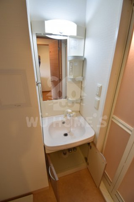 【その他】 | レジデンス福島 | 独立洗面台あり、毎朝おしゃれに忙しい女性の方におすすめです