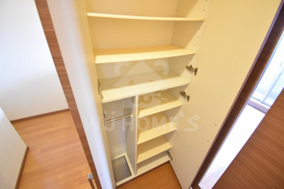 【その他】 | レジデンス福島 | 大きなスペースがあり、収納には困りません