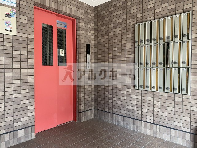 ツツミレジデンスのロビー|ツツミレジデンス　玄関