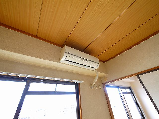なら南新町マンションの設備|エアコンです