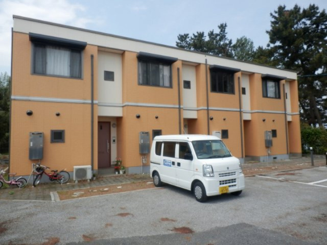 ステージ　リペリアンの駐車場|このお部屋はこちらの棟