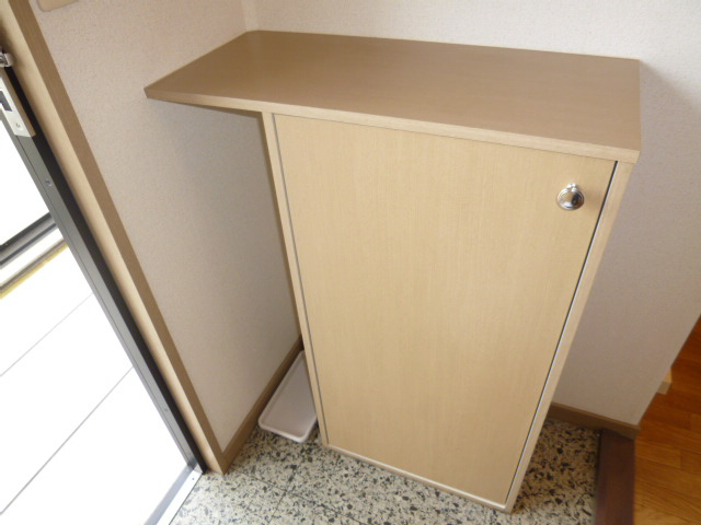 ステリーナ福島Ａの内装|シューズボックス