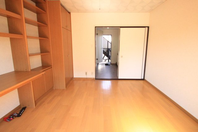 STUDIO NAGASEの洋室