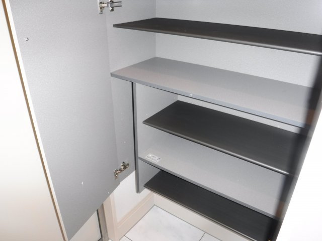 Ｄ－ｒｏｏｍ塚越の収納