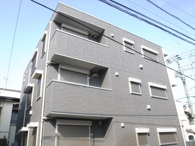 Ｄ－ｒｏｏｍ塚越の外観