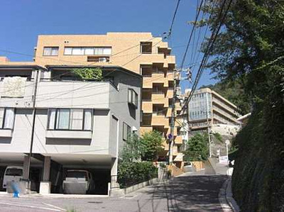 【外観】 | ダイアパレス光が丘 | 【2021年10月リフォーム工事完成 !】
間取図では分からない広さや明るさ，資料には
記載されていない情報があります。
ぜひ、現地を見られる事をお勧めいたします！