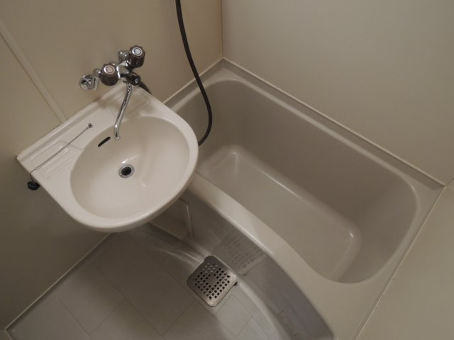 ジュネス桜ヶ丘の浴室|【ジュネス桜ヶ丘】