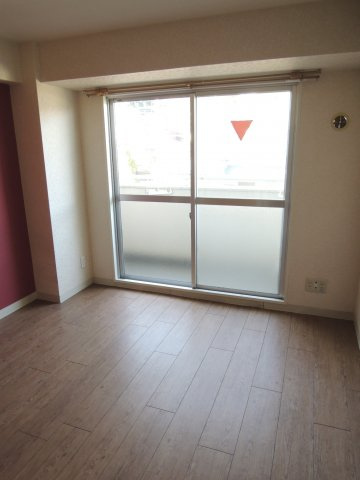 ジュネス桜ヶ丘の洋室|【ジュネス桜ヶ丘】