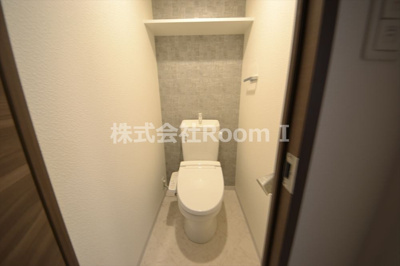 【トイレ】 | S-RESIDENCE天満Gracis | コンパクトで使いやすいトイレです