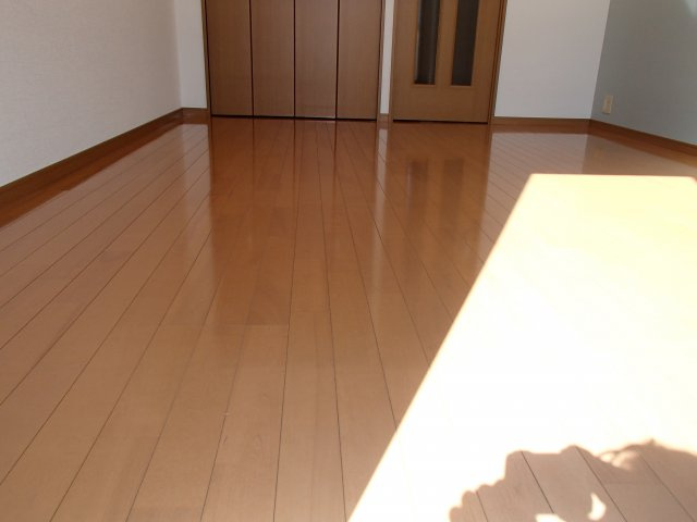 【洋室】 | インパレス小阪 | 落ち着いた色調の洋室です