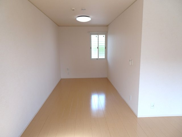グラッツィア Aの洋室