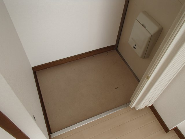 【玄関】 | プラザハピネス小若江 | 明るい玄関です