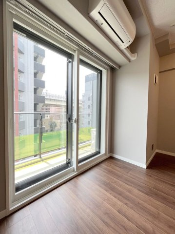 「防音マンション」ＴＲＡＣＫ両国の内装|窓は2重サッシになっています