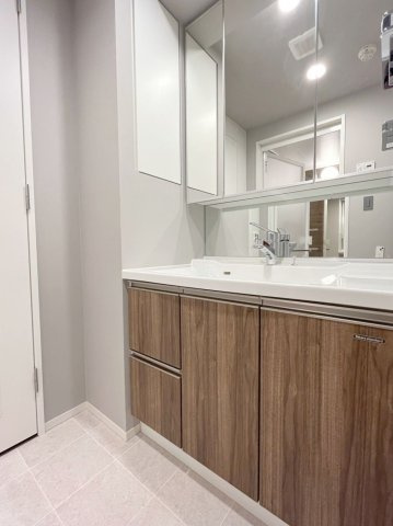 「防音マンション」ＴＲＡＣＫ両国の独立洗面台|独立洗面台です