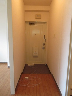 【玄関】 | 中央マンション