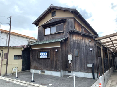 【外観】 | 明石市西新町1丁目中古戸建 | レトロで和風な素敵な外観♪リフォームもご提案させていただきます。お気軽にご相談ください！！