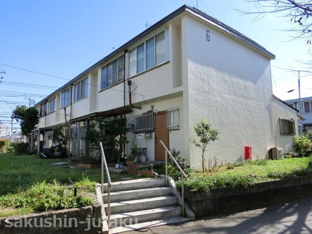 八千代台団地　中古テラスハウスの外観|中古テラスハウス　八千代台団地　鉄筋コンクリート造ブロック造２階建