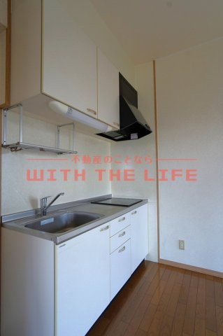 ロッヂングス東屋敷【キャッシュバック対象物件】のキッチン|お料理しやすいキッチンです