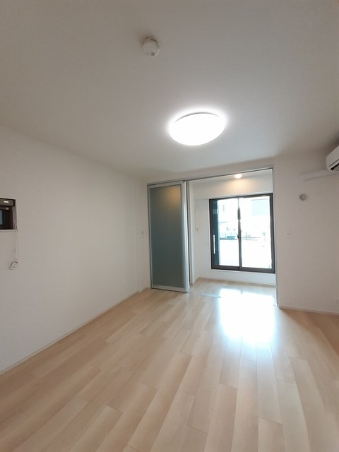 メゾン・ブリーズⅡの居間・リビング