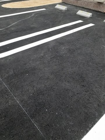 アルカディアK.Kの駐車場