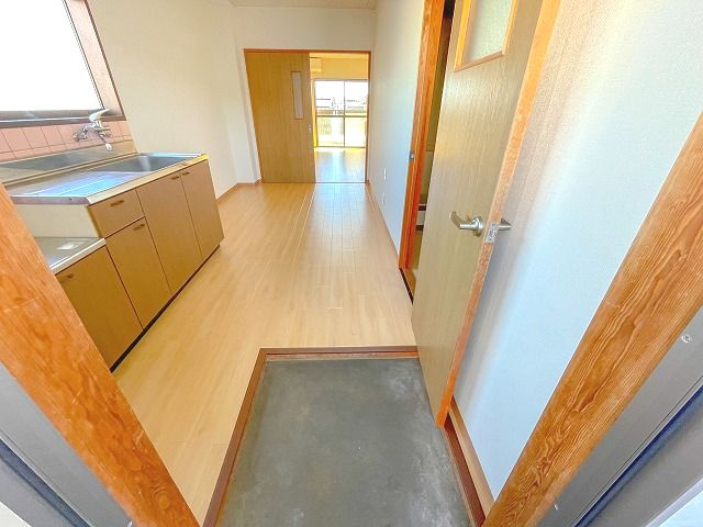 ガーデンハイツいちのみやの玄関|玄関です