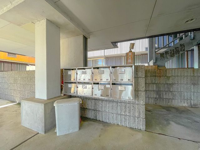 ガーデンハイツいちのみやのエントランス|毎日通るエントランスはこのようになっています