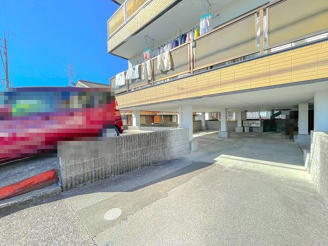 ガーデンハイツいちのみやの駐車場|駐車場完備です