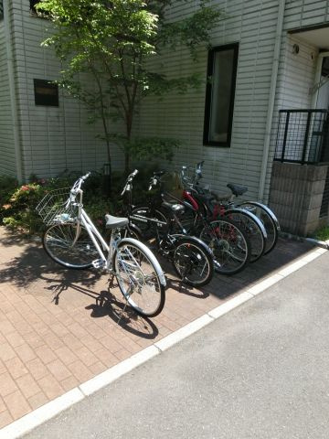 シェモア横浜のその他共用部分|シェモア横浜　駐輪スペース