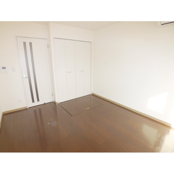 ラフォルテ本中山の居間・リビング