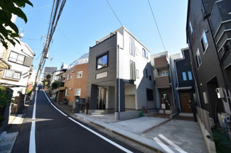 【外観】 | 閑静な住宅街で落ち着いた雰囲気です。お客様のご都合でいつでもご内覧可能で御座います。