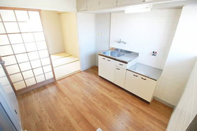 【居間・リビング】 | 田中マンション | ダイニングキッチン