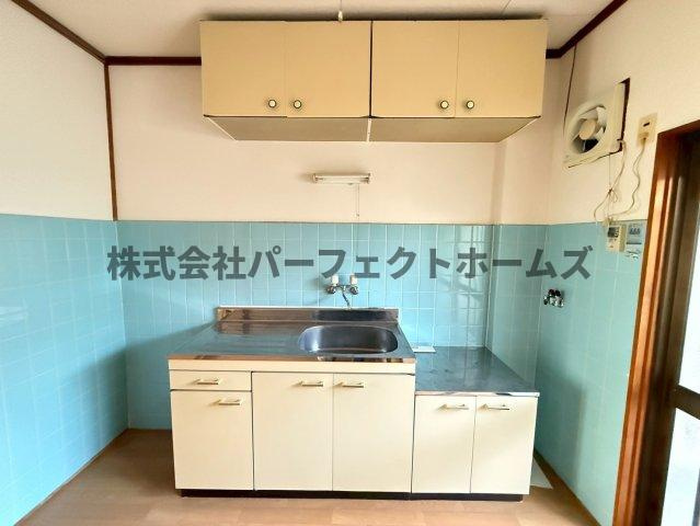 緑町マンションのキッチン|使いやすいキッチンです