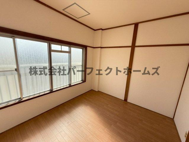 緑町マンションの洋室|個人の部屋や寝室として使える洋室です