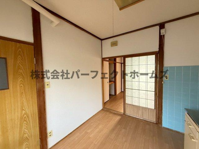 緑町マンションの居間・リビング