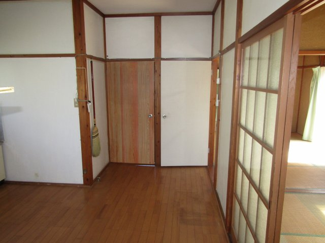 八代八反田戸建の内装