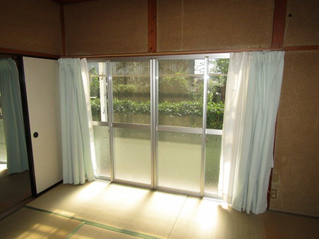 八代八反田戸建の居間・リビング