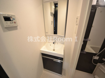 【独立洗面台】 | スワンズシティ大手前レーヴェ | 独立洗面化粧台付き