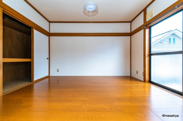 コーポエメラルドの寝室|洋室