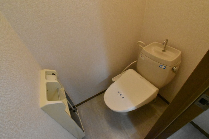 パーシモンのトイレ