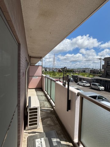 【バルコニー】