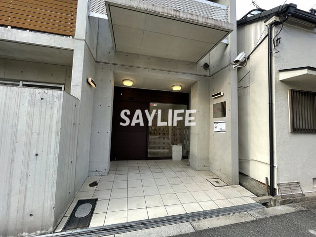 BG新深江のエントランス